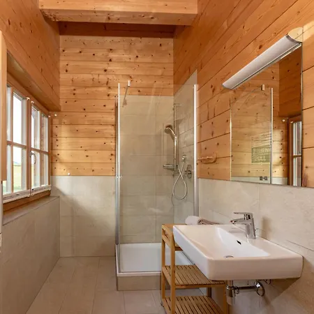 In/ski Out Tauernlodge By Schladming-appartements Chalet
